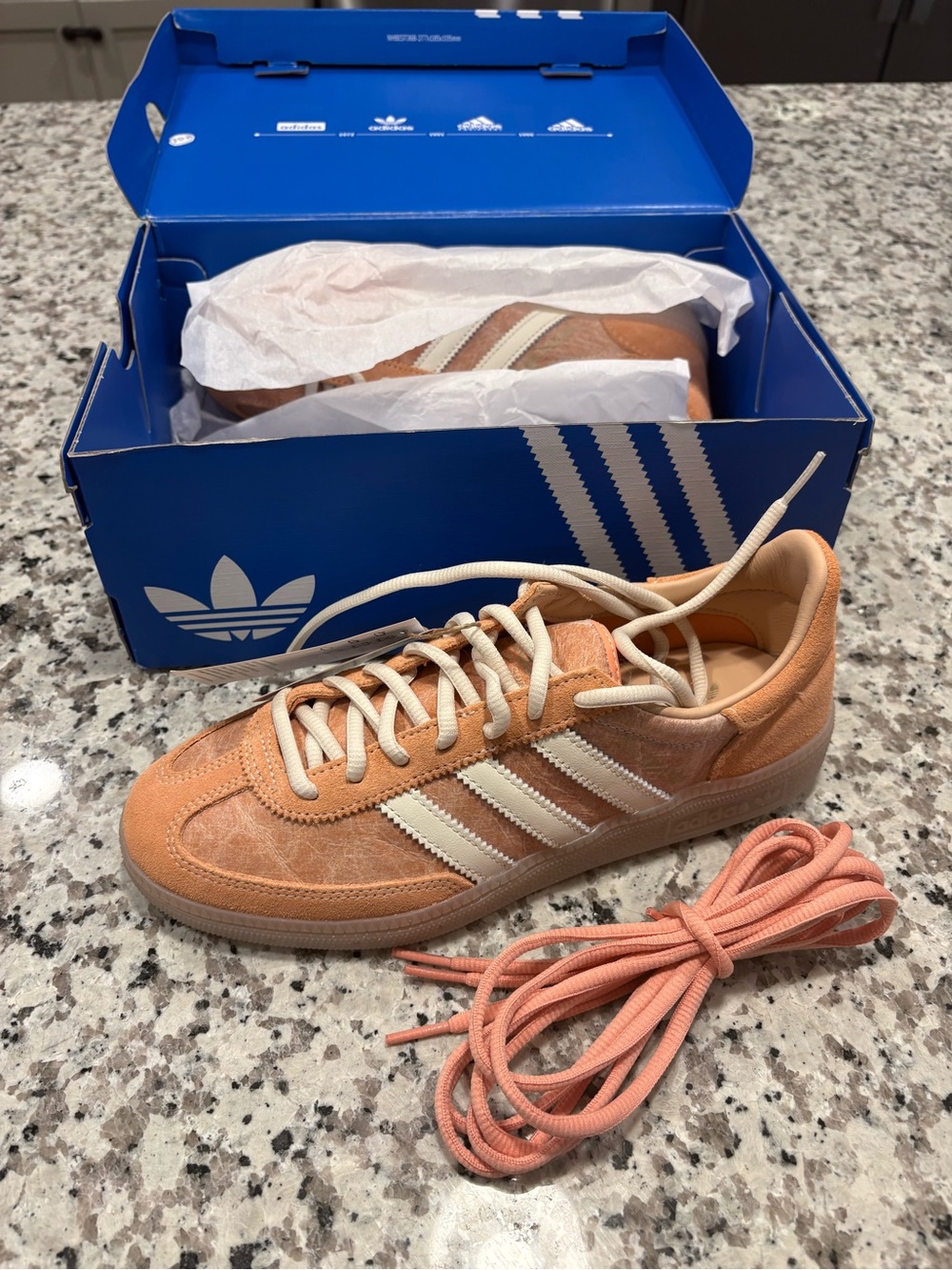NEW Adidas Handball Spezial Shoes Men’s US 5 Women’s US 6/6.5 Sneakers - Picture 14 of 15